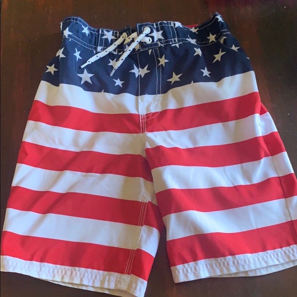 2 Boys USA American & Flag Camo swim trunks size 7